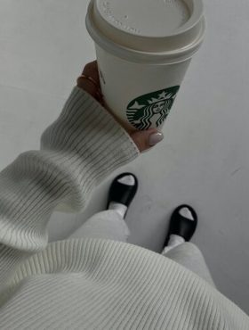 pexels-alesya-gorbunova-11056162